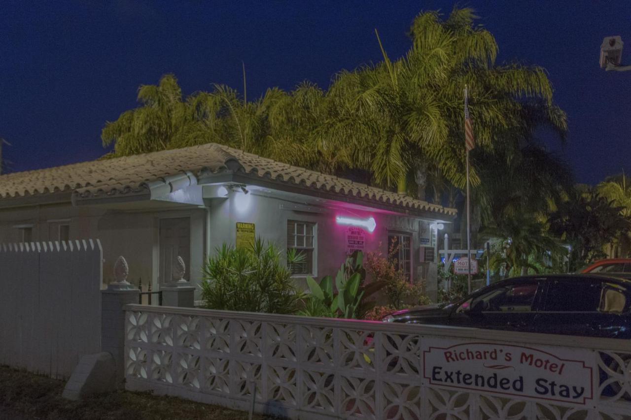Richard'S Motel Extended Stay Plaja Hallandale Exterior foto